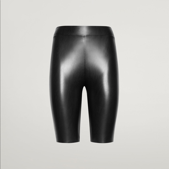 Wolford Edie Faux Leather Black Biker Short - Picture 8 of 9